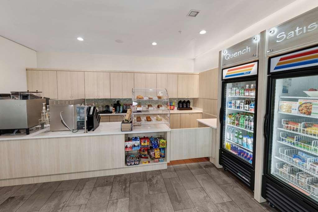 Hotel Mdr Marina Del Rey- A Doubletree By Hilton