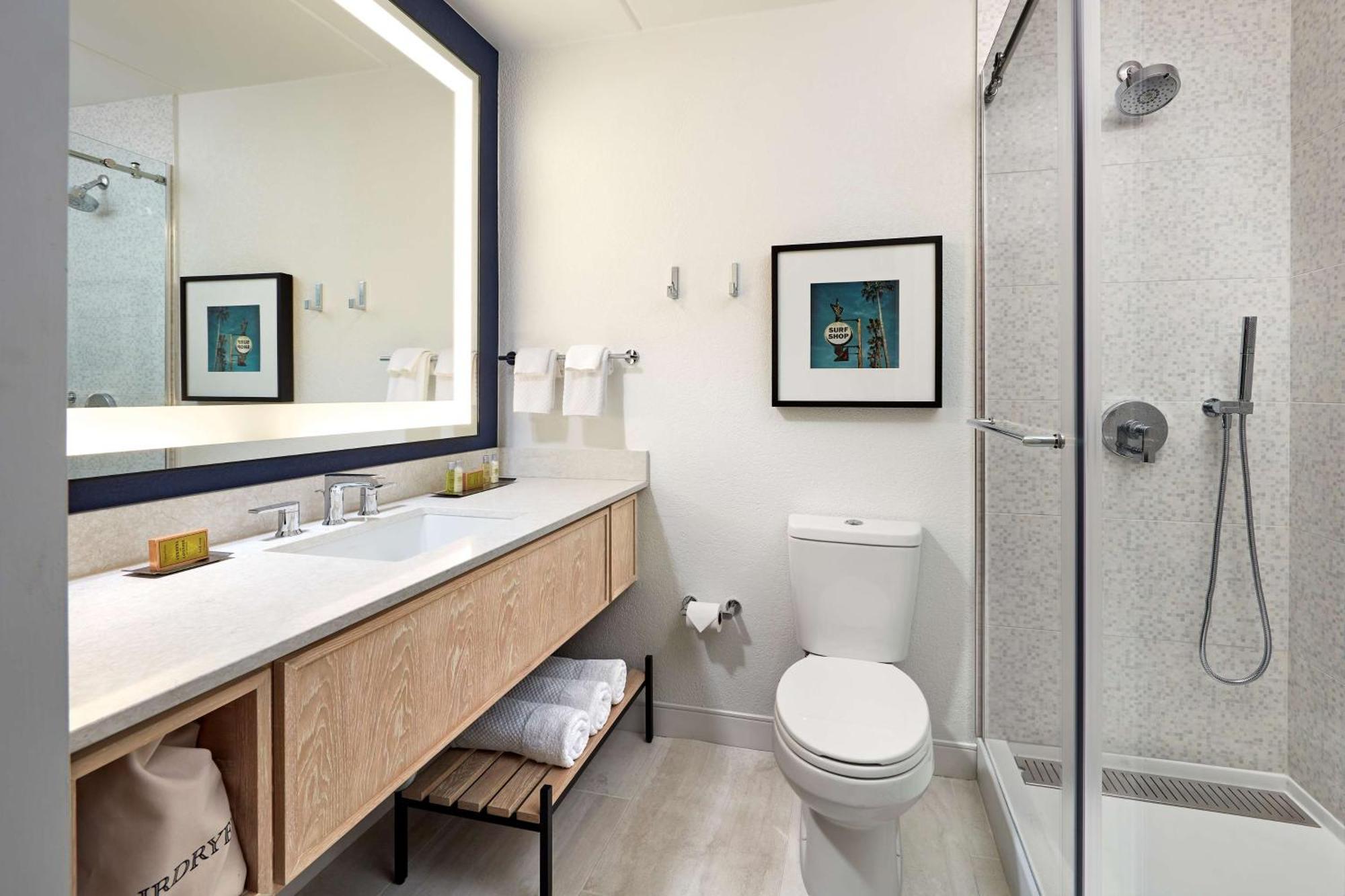 Mdr Marina Del Rey- A Doubletree By Hilton 4*